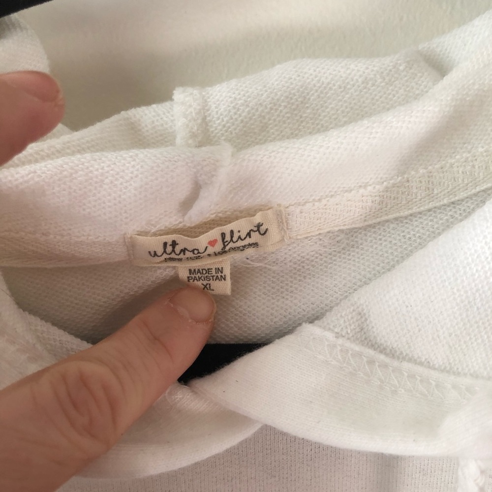 White distressed pull over hoodie - Picture 4 of 6